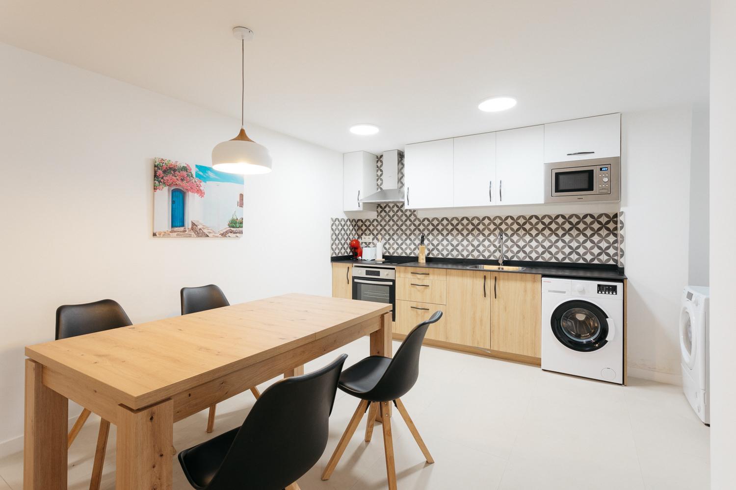 Amplio Apartamento Cerca Centro Historico Y Turia 5Pax 2 Bath Valencia Luaran gambar