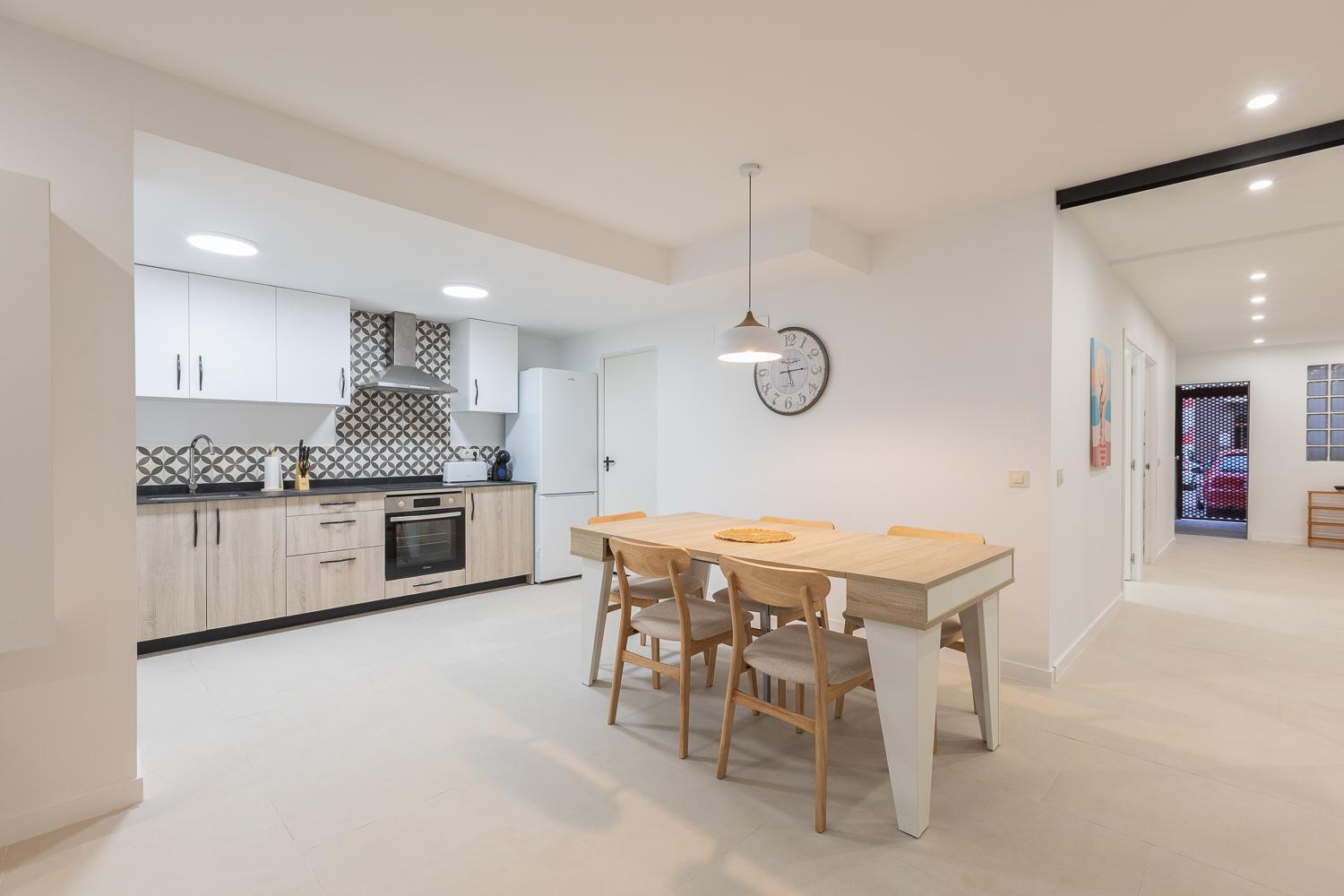 Amplio Apartamento Cerca Centro Historico Y Turia 5Pax 2 Bath Valencia Luaran gambar